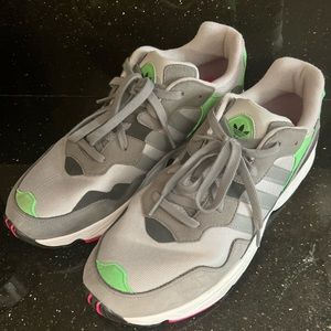 Adidas Tennis Shoes